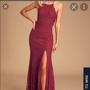 BRAND NEW LULU’S BURGUNDY LACE MAXI DRESS